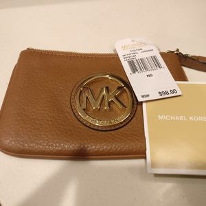 Michael kors wristlet